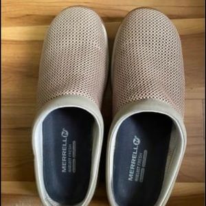 Merrill’s Slip on shoes size 11 women’s